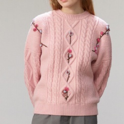 Elegant cable knit embroidery womens knitwear